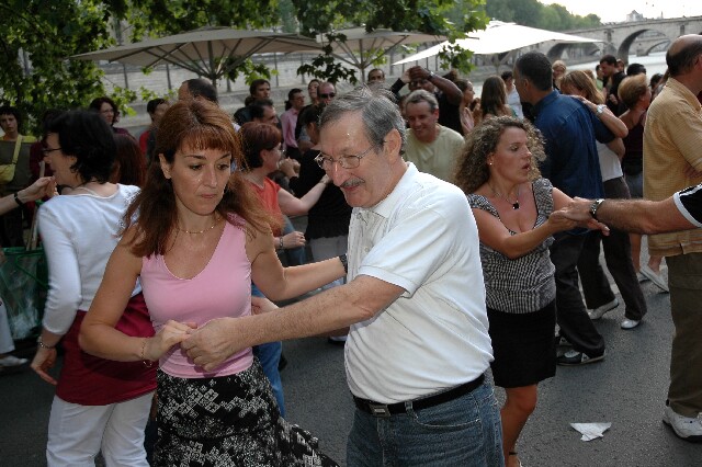 min 2006 08 08 paris plage 139